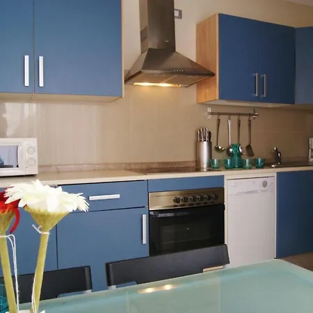 Miramar A10 Beautiful Modern With Private Heated Pool Wifi Villa